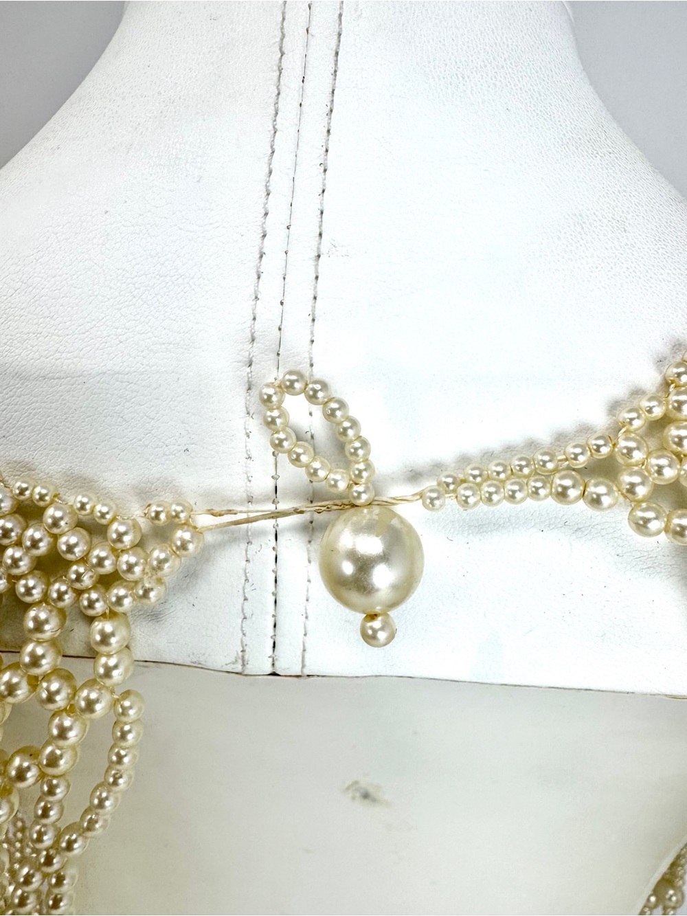 Handcrafted Ivory Faux Pearl Capelet Body Chain — Bridal Shoulder Necklace Shrug - Picture 7 of 8